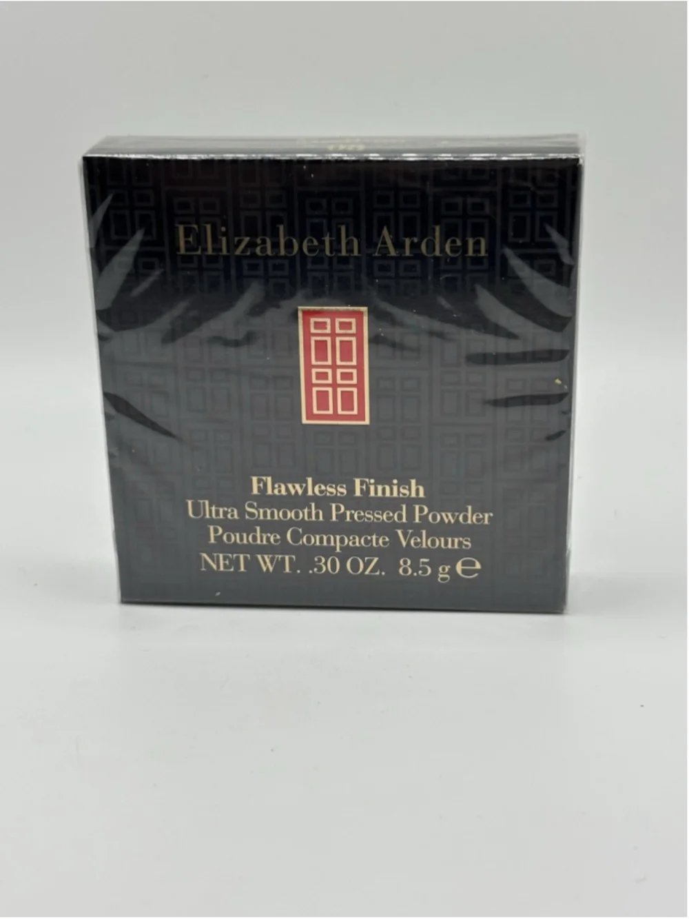 Elizabeth Arden Flawless Finish Ultra Smooth Pressed Powder Medium 03 New